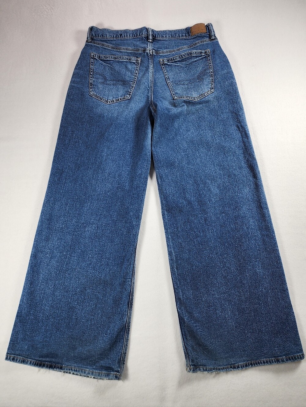 American Eagle Low Rise Baggy Ultra Wide Leg Jeans 8 Long Strigid Y2K - Picture 8 of 12
